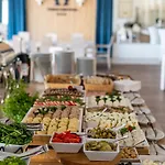 فندق أوميغا 3*